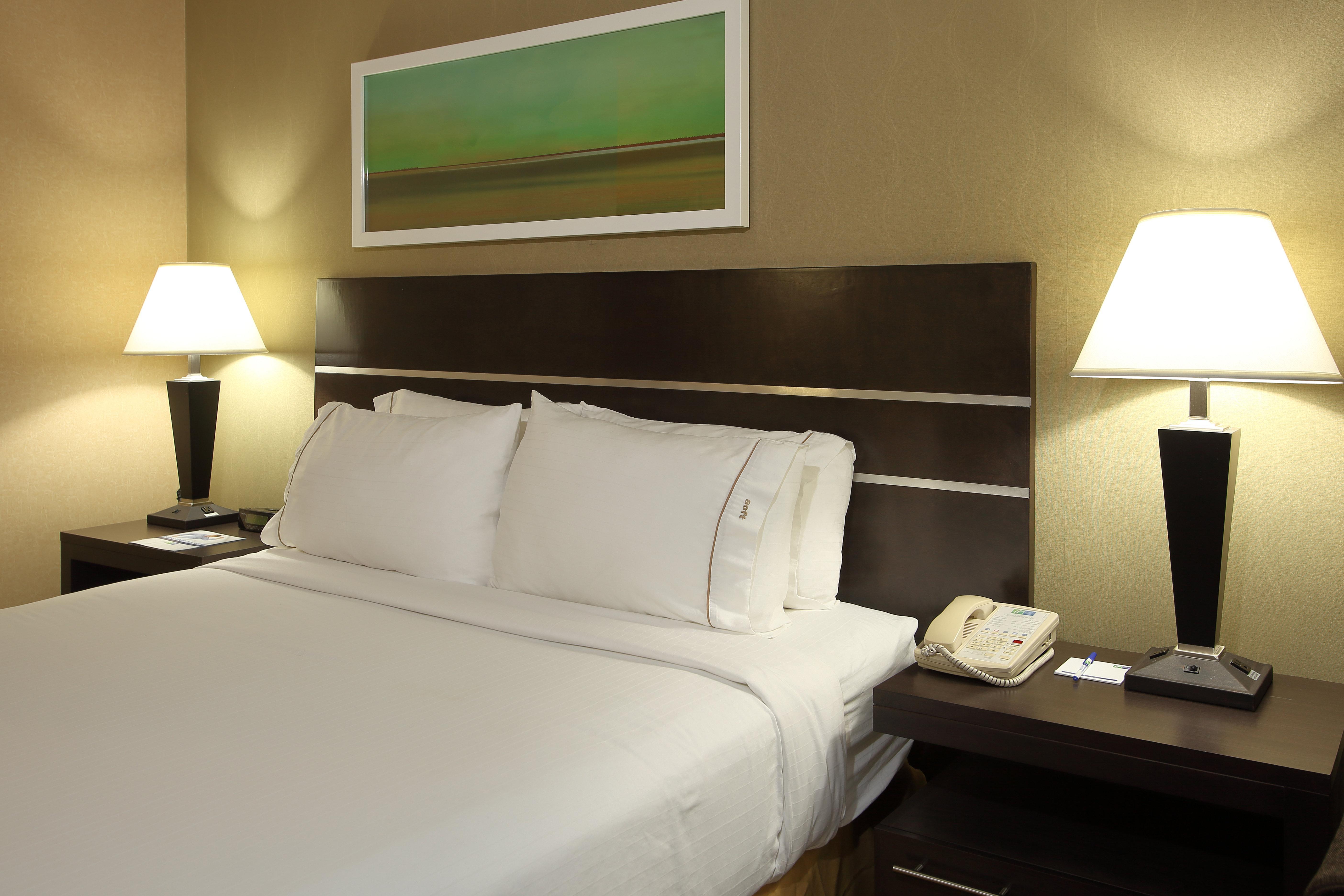 Hotel Express & By Ihg Vernon