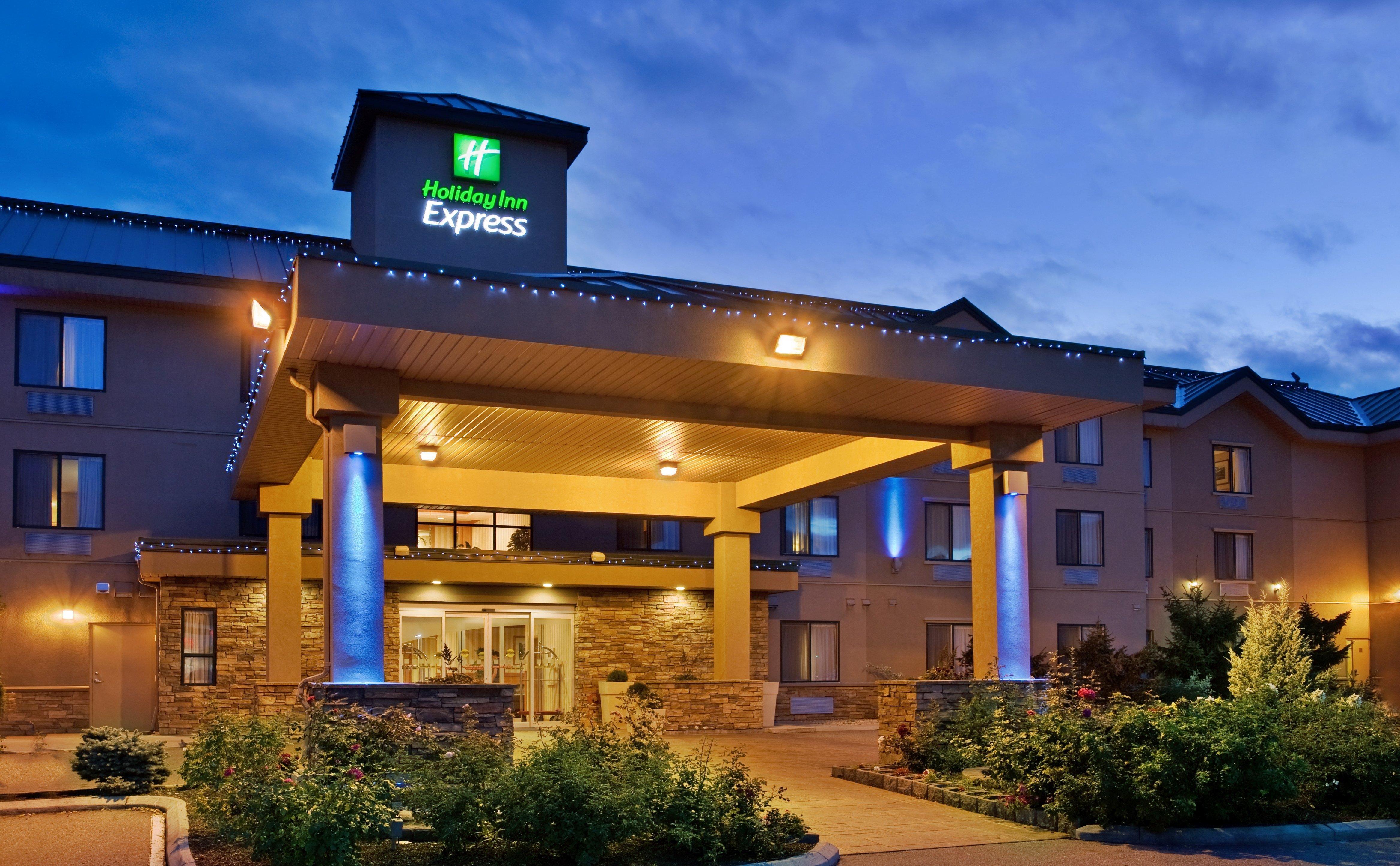 Express & By Ihg Vernon